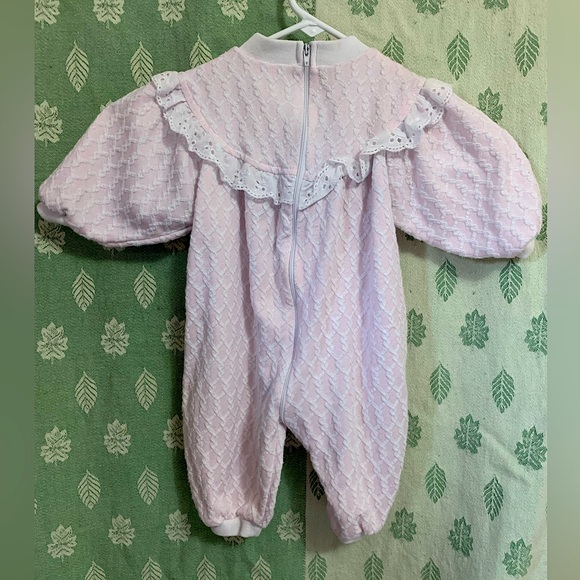 Girls Pale Pink and White Small Steps Bear Jumper (6-9 Months) - Picture 3 of 3